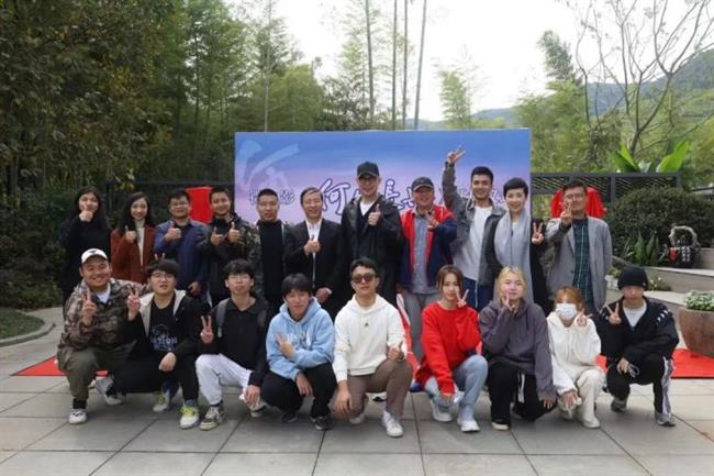 微信图片_20221012102235.jpg 微信图片_20221012102235.jpg